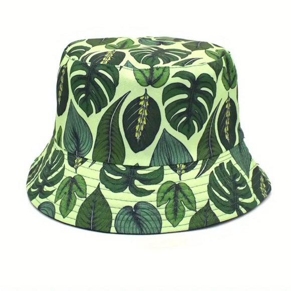 NWOT- Leaf Pattern Bucket Hat - Picture 2 of 5